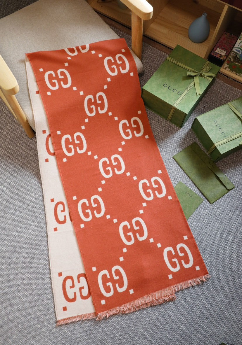 Gucci Scarf - 945376724 - Photo 2