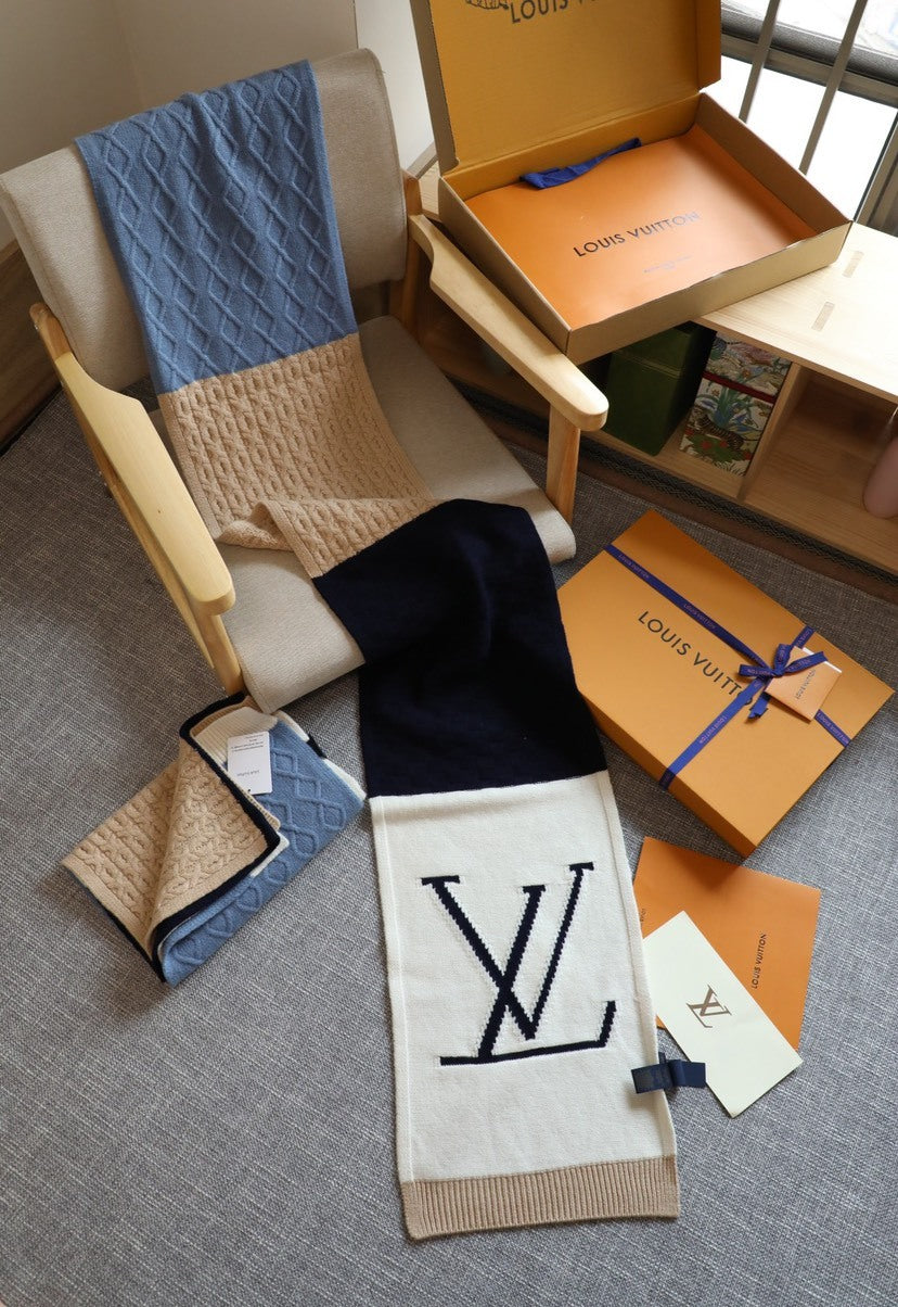 Louis Vuitton Colorblock Knit Scarf - 950099948 - Photo 2