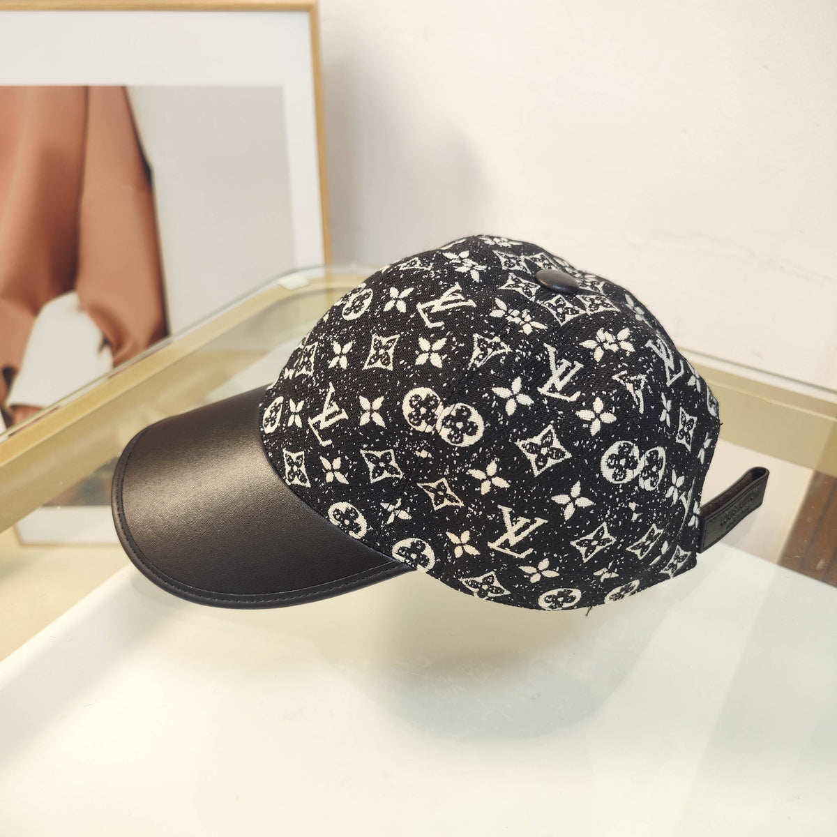 Louis Vuitton Baseball Cap - 993972144 - Photo 2