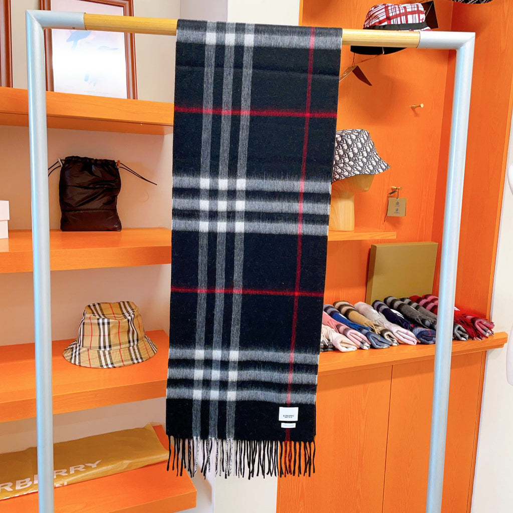 Burberry Check Pattern Scarf - 975222747 - Photo 2