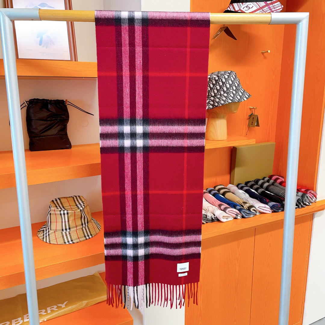 Burberry Check Pattern Scarf - 975223125 - Photo 2