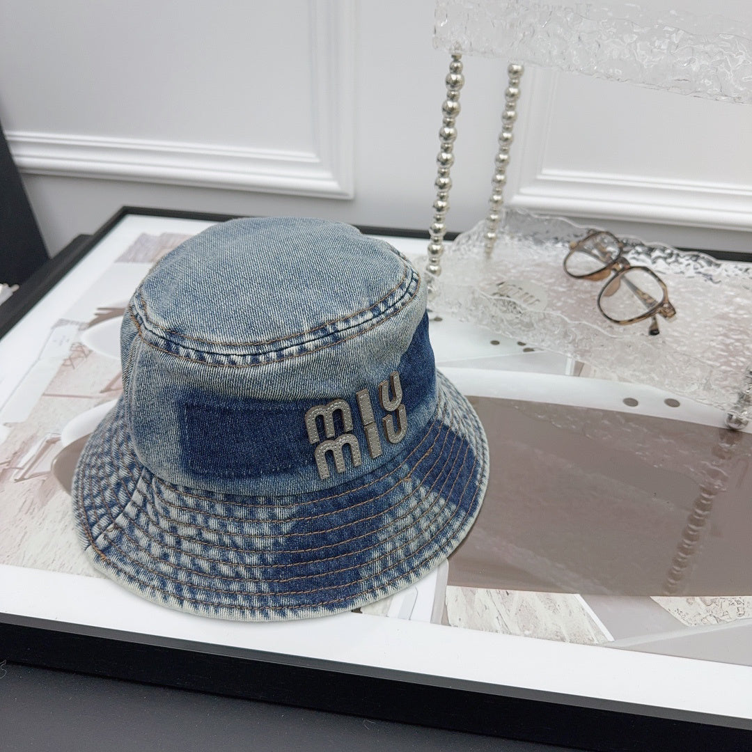 Miu Miu Printed Bucket Hat - 1008062522 - Photo 2
