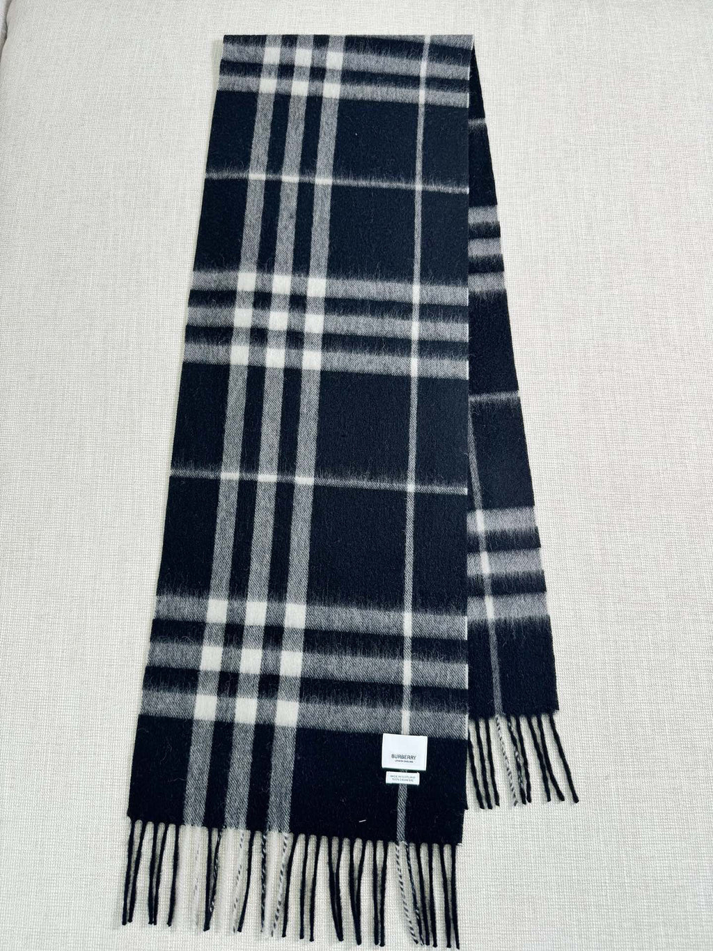 Burberry Check Pattern Scarf - 973282075 - Photo 2