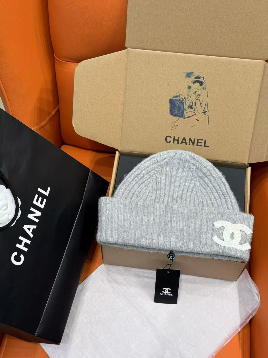 Chanel Logo Detail Knit Beanie - 1149273275 - Photo 2