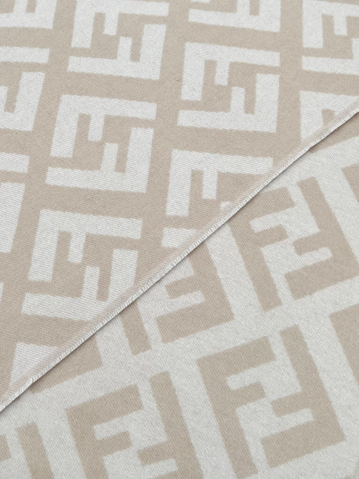 Fendi Logo Detail Scarf - 1245371961 - Photo 2