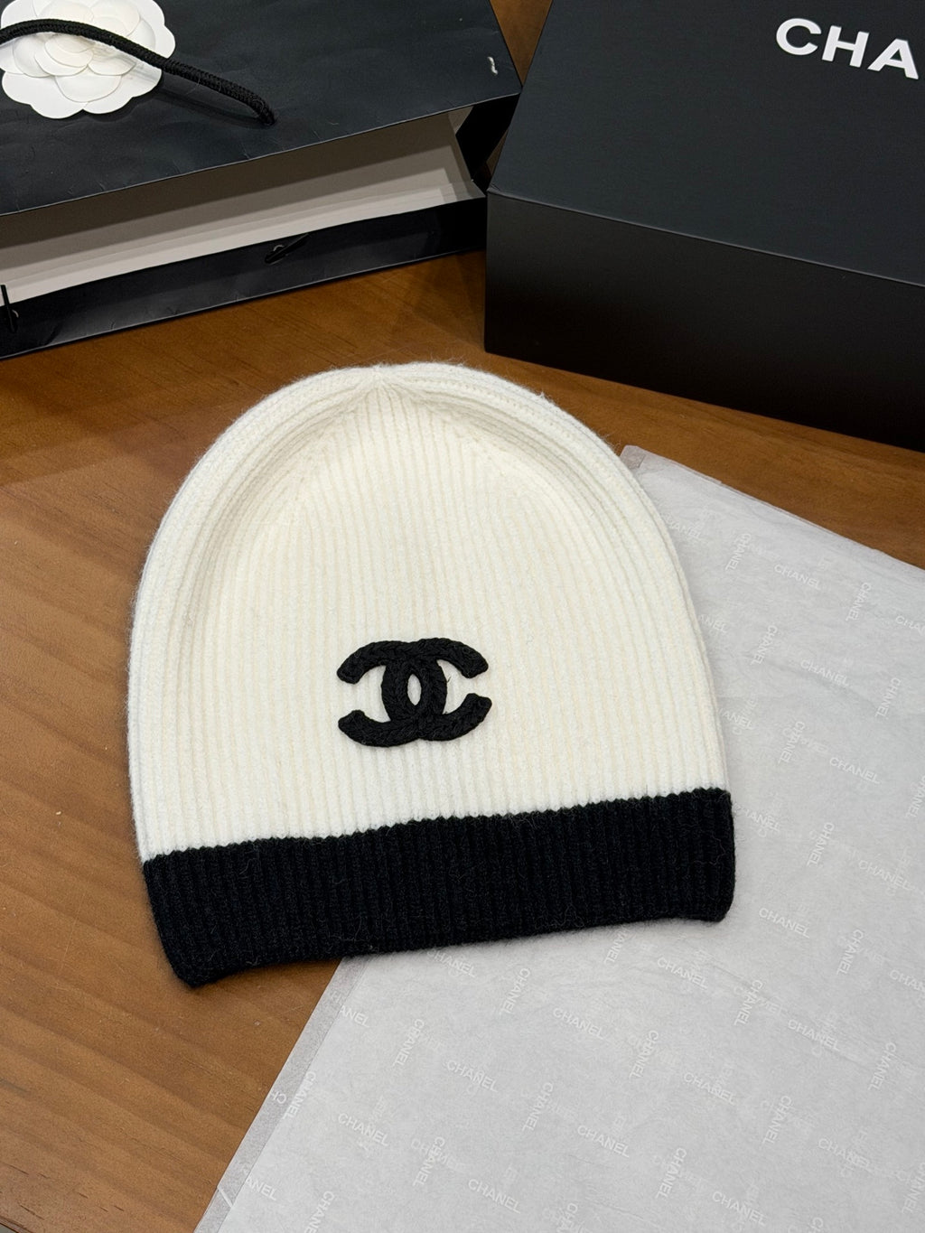 Chanel Colorblock Knit Beanie - 1245543836 - Photo 2