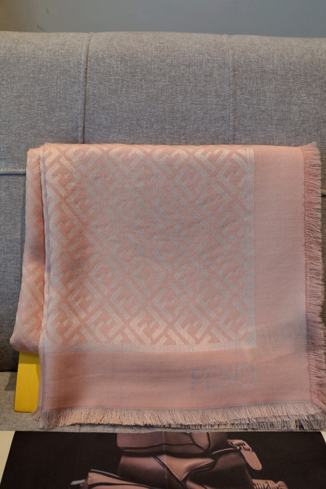 Fendi Jacquard Logo Detail Square Scarf - 1245374419 - Photo 2