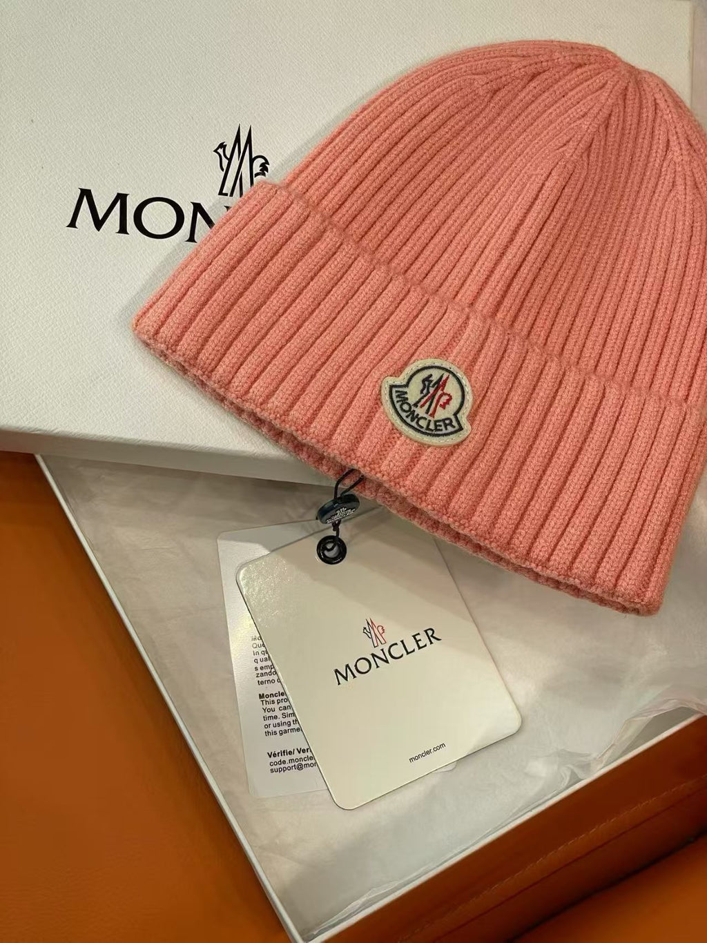 Moncler Logo Detail Knit Beanie - 1149273365 - Photo 2