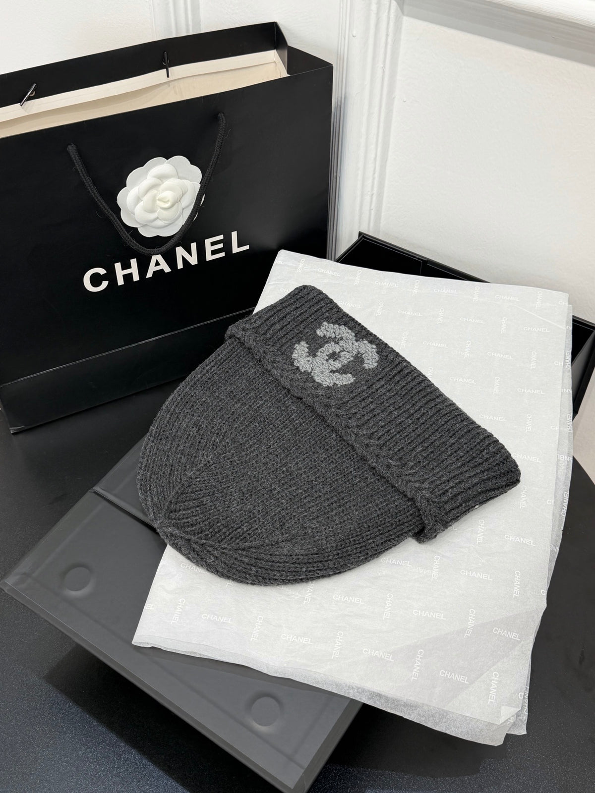 Chanel Jacquard Colorblock Beanie - 1245544466 - Photo 3