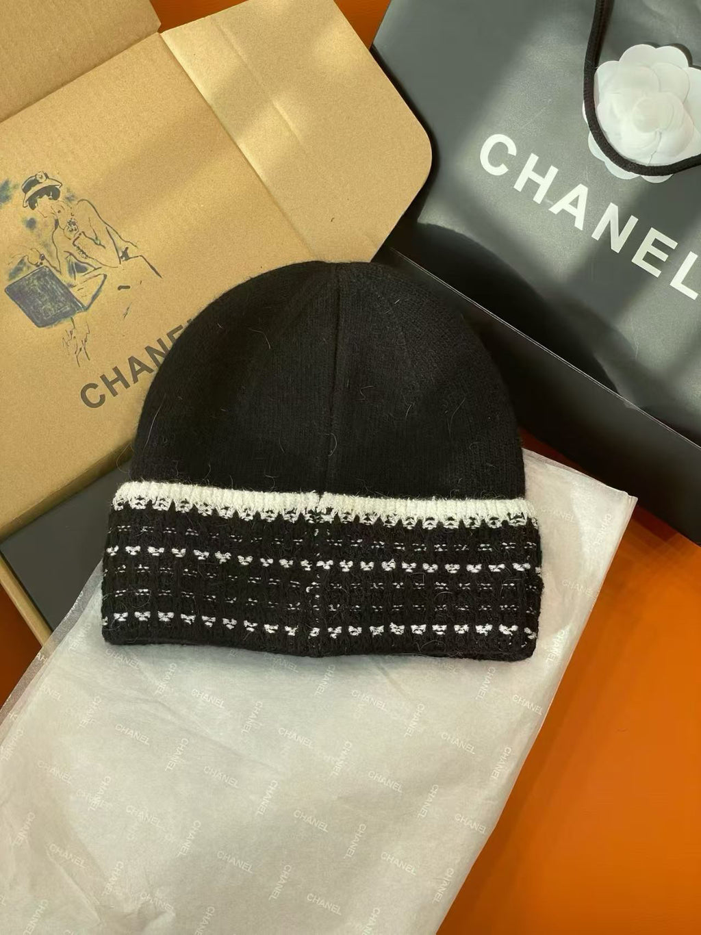 Chanel Logo Detail Knit Beanie - 1149273130 - Photo 3