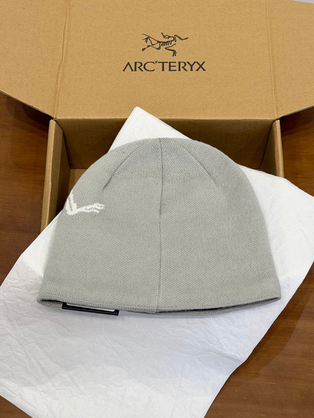 Arcteryx Jacquard Knit Beanie - 1243998145 - Photo 3