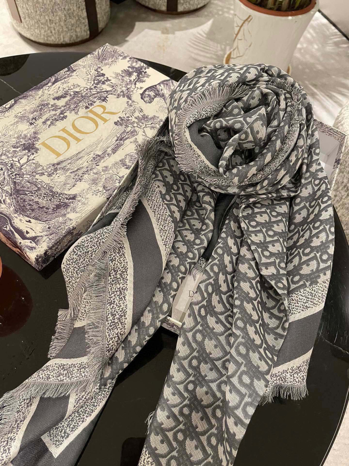 Dior Jacquard Logo Detail Square Scarf - 934148892 - Photo 3