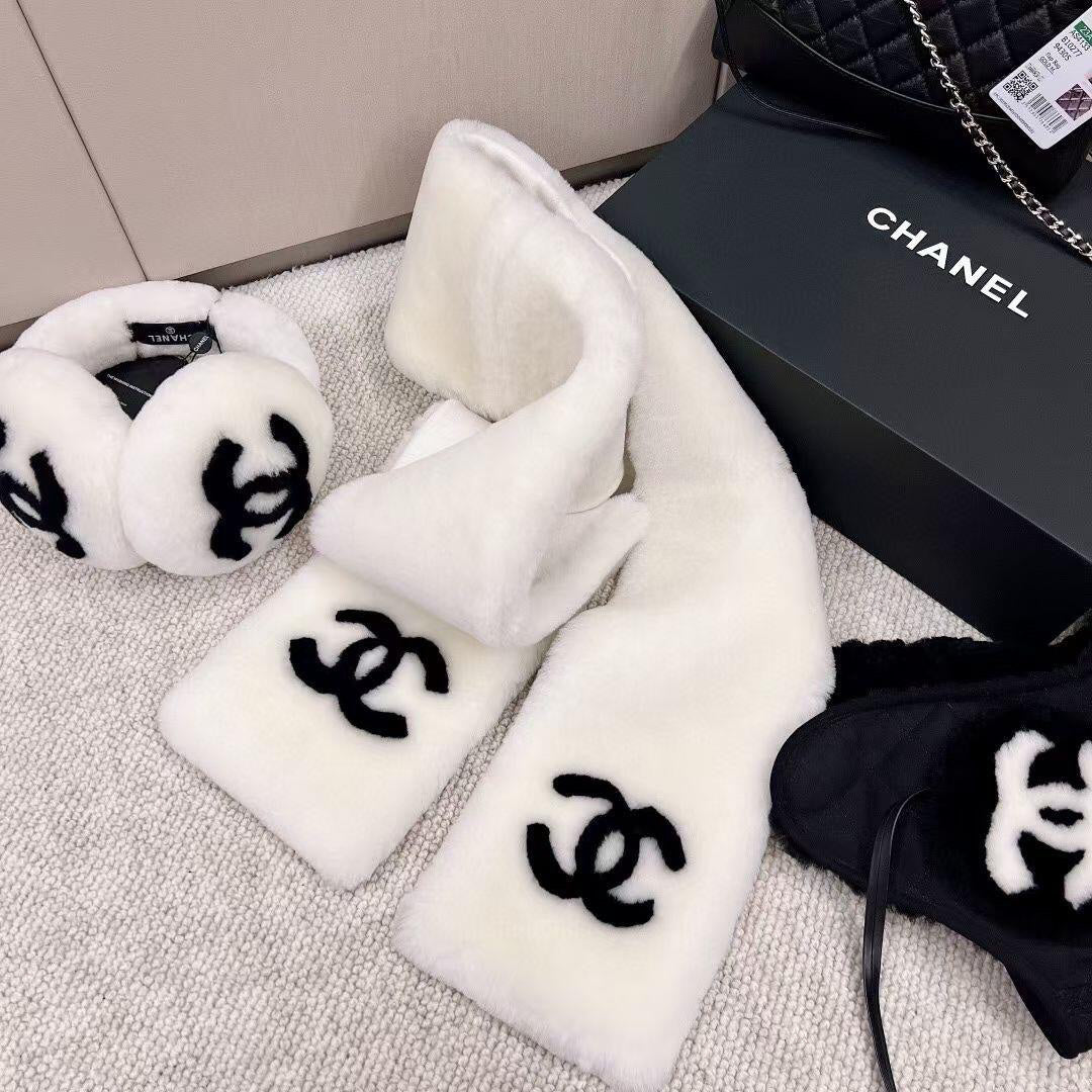 Chanel Scarf - 934000938 - Photo 3