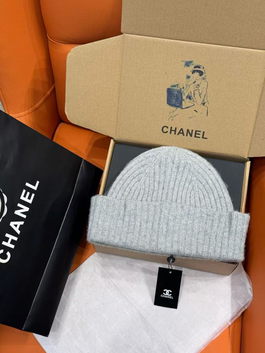 Chanel Logo Detail Knit Beanie - 1149273275 - Photo 3
