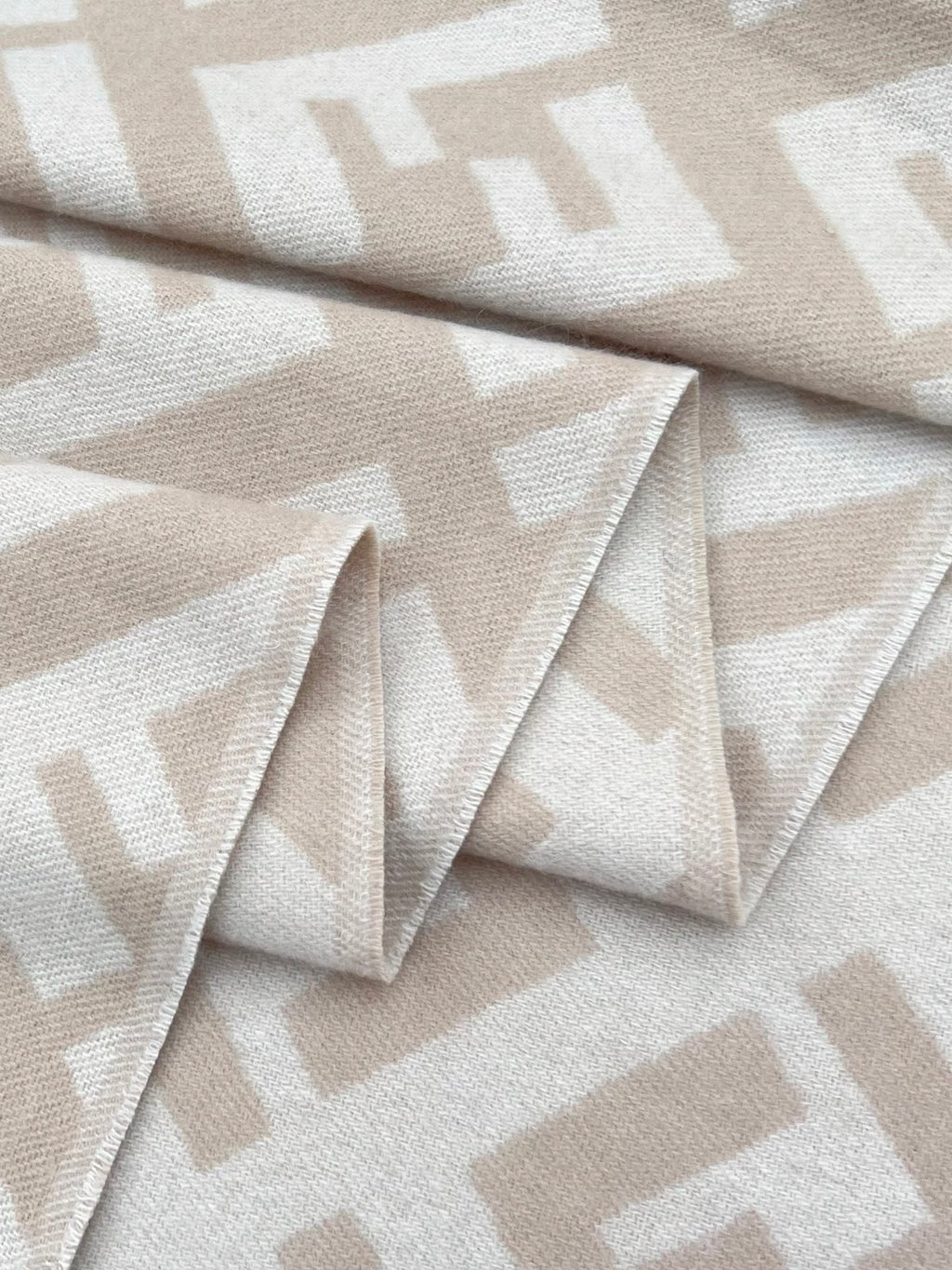 Fendi Logo Detail Scarf - 1245371961 - Photo 3