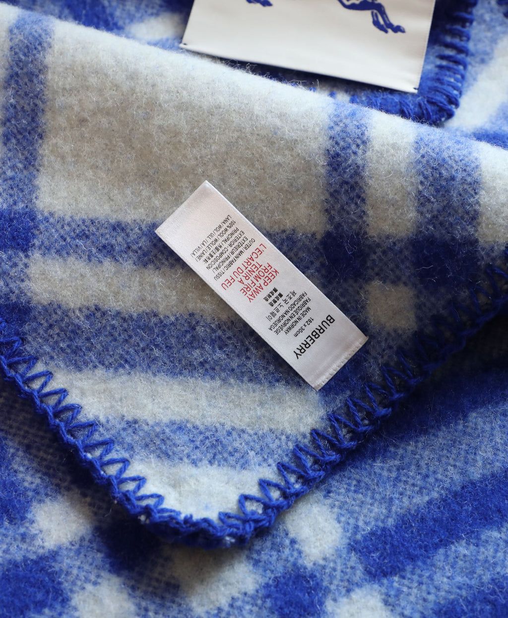 Burberry Scarf - 968683444 - Photo 3