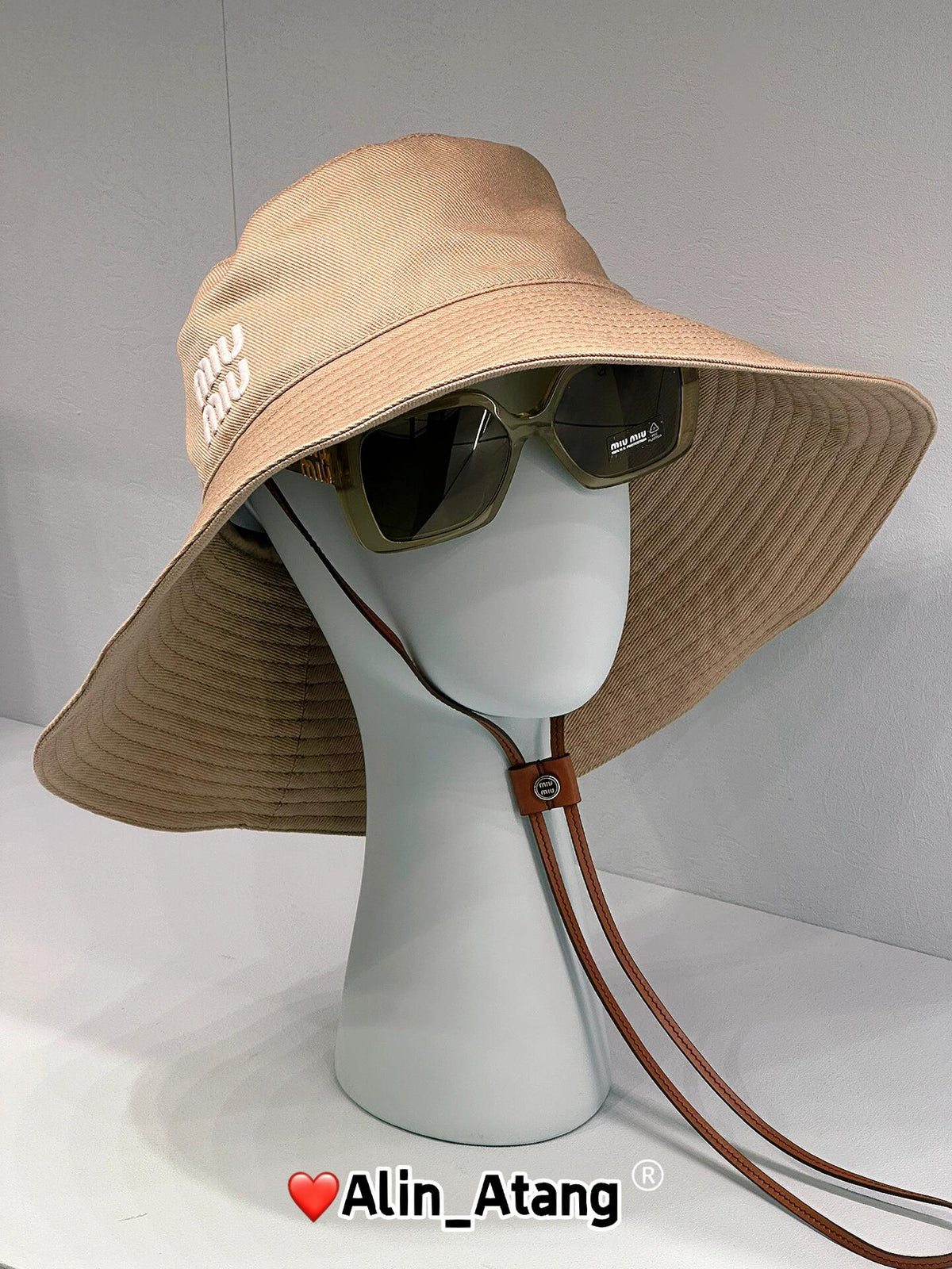 Miu Miu Bucket Hat - 1008062422 - Photo 3