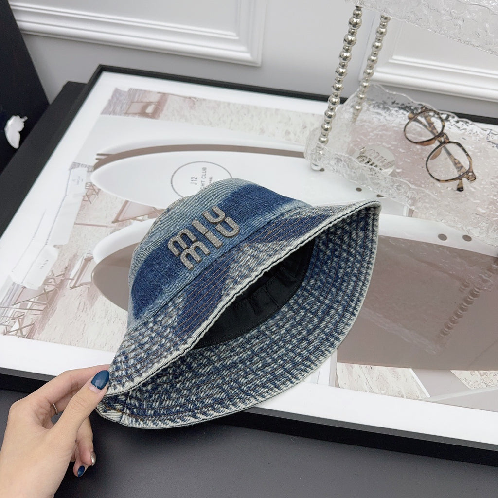 Miu Miu Printed Bucket Hat - 1008062522 - Photo 3