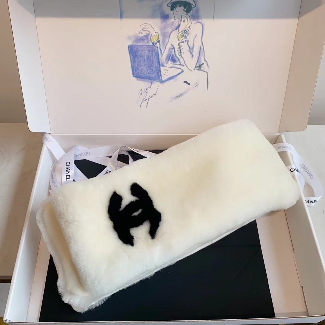 Chanel Logo Detail Scarf - 962272284 - Photo 3