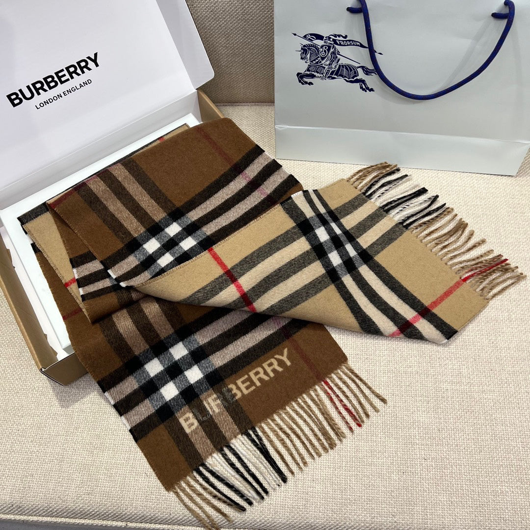 Burberry Check Pattern Scarf - 983835259 - Photo 3