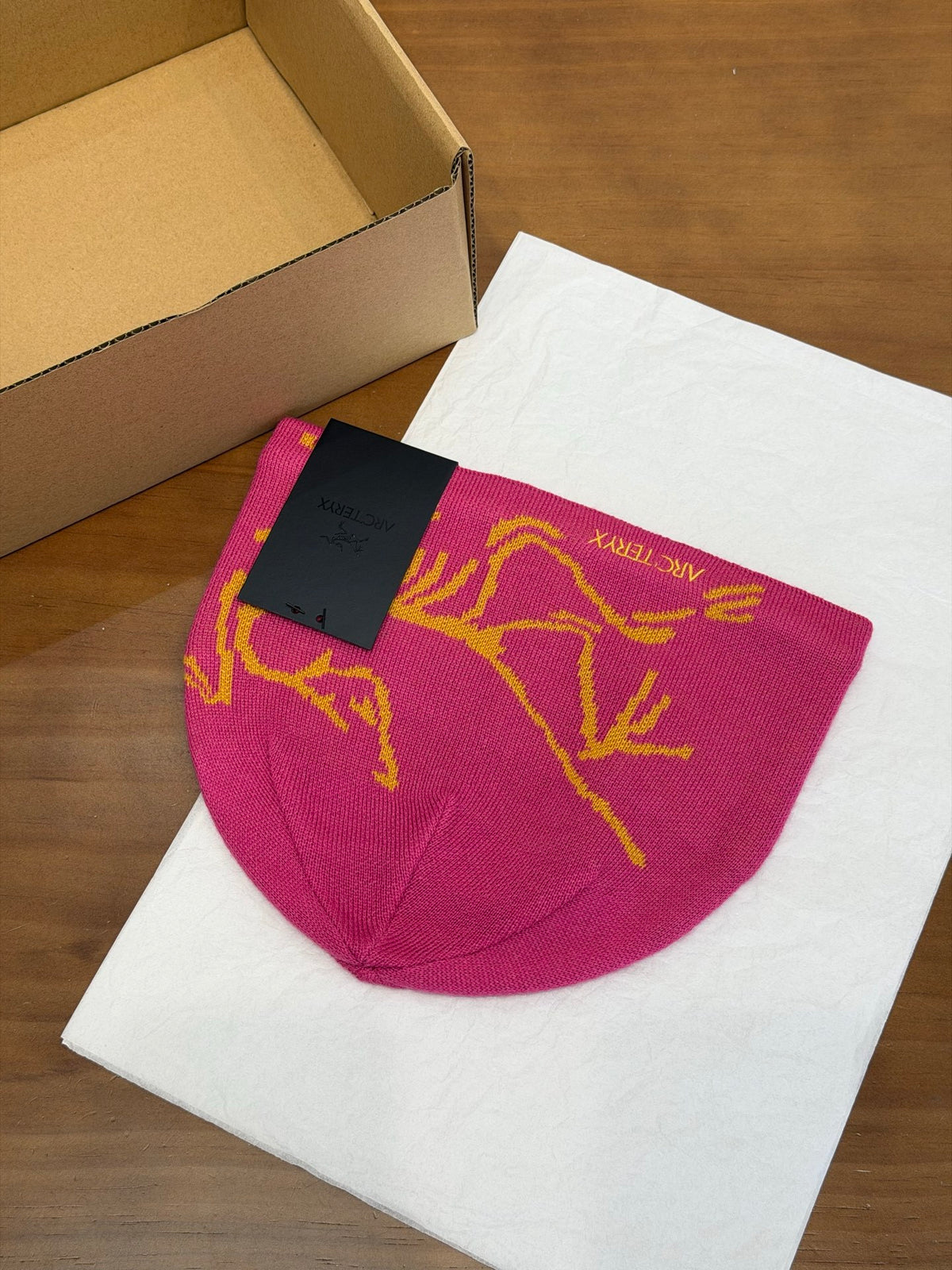 Arcteryx Jacquard Colorblock Beanie - 1243998170 - Photo 3