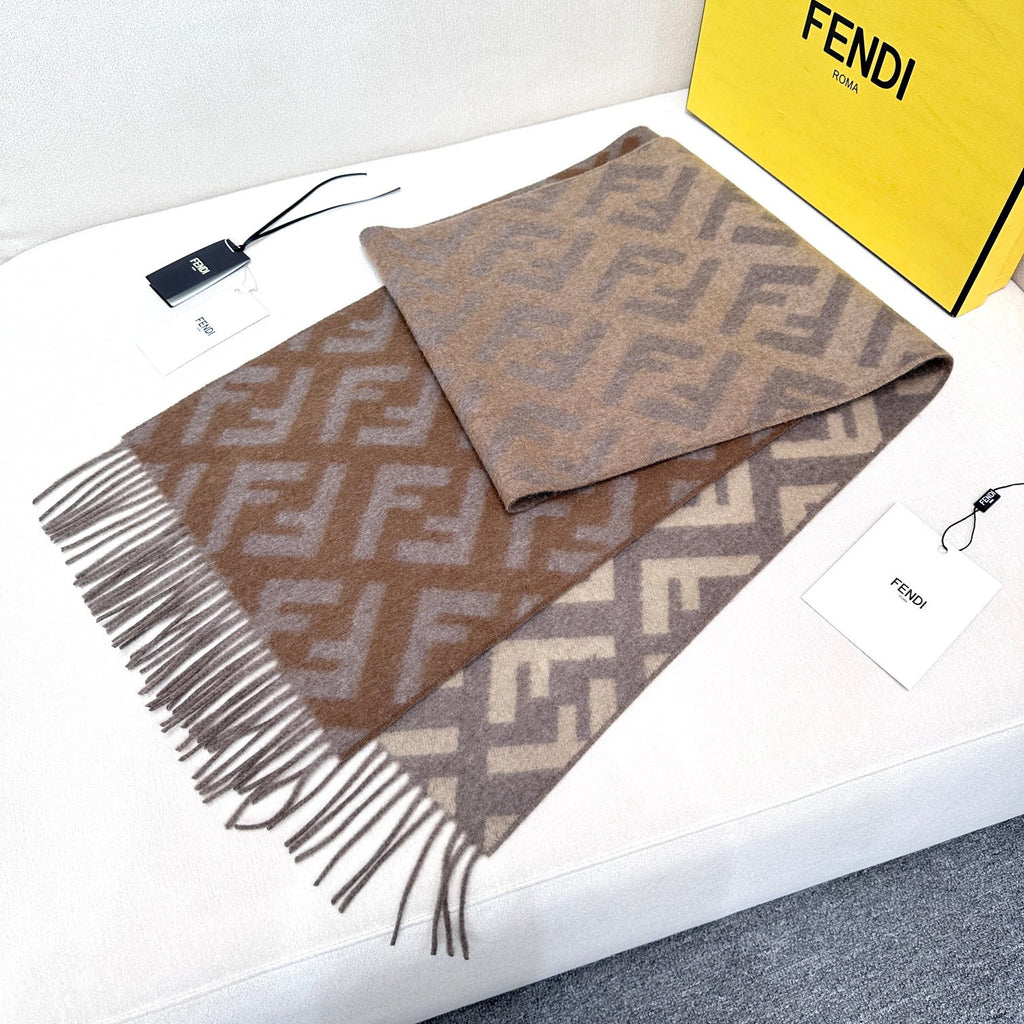 Fendi Jacquard Gradient Scarf - 952636697 - Photo 3