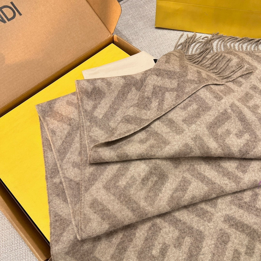 Fendi Jacquard Logo Detail Scarf - 1245379552 - Photo 3