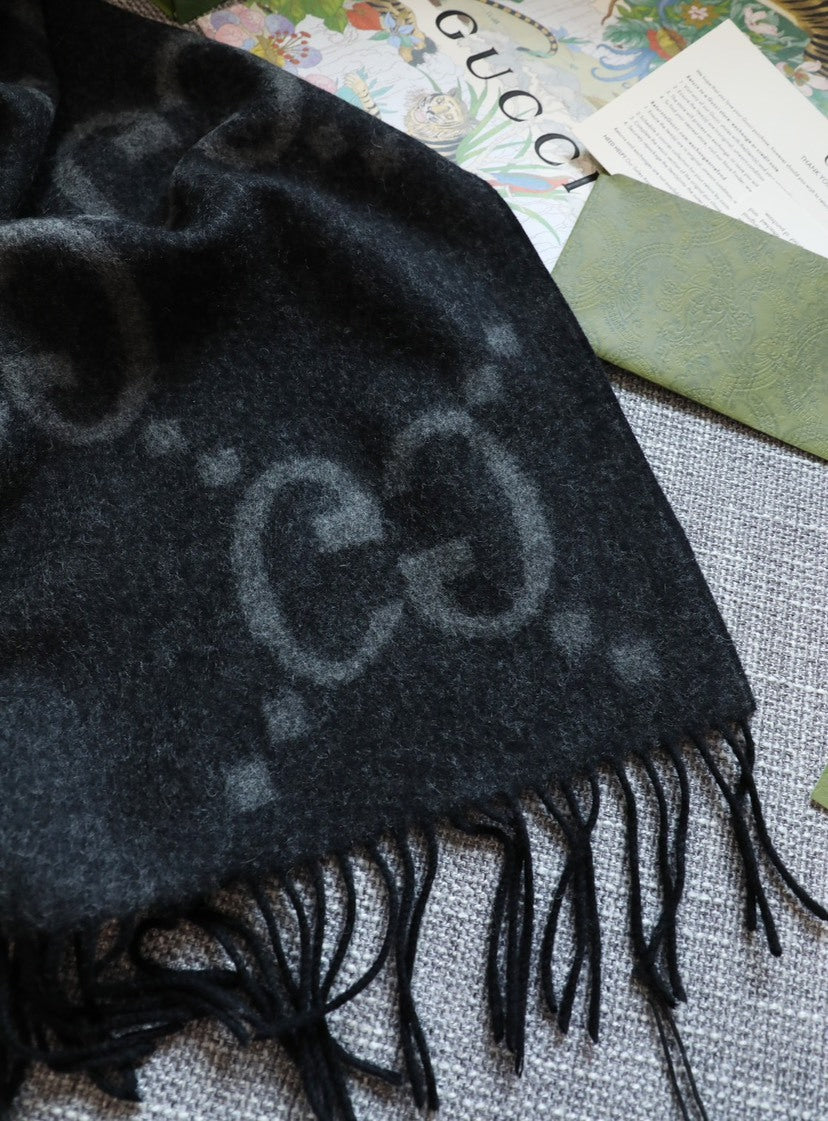 Gucci Jacquard Scarf - 944940307 - Photo 3