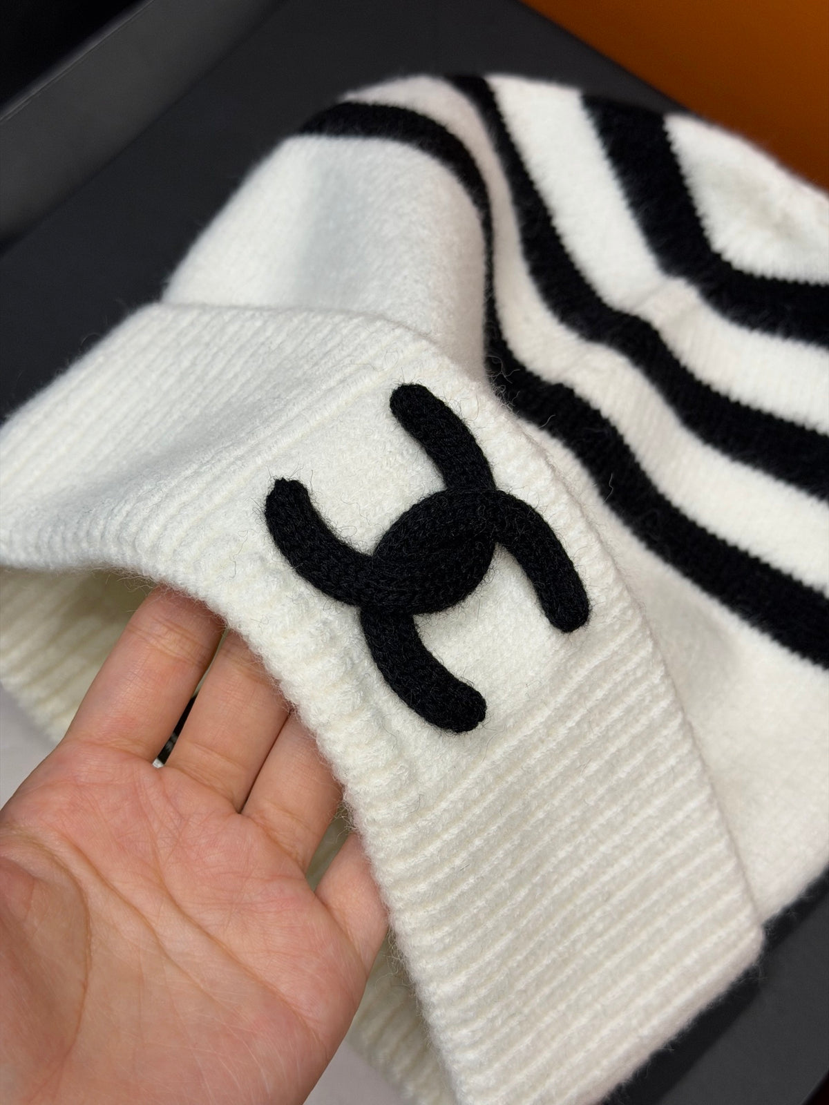 Chanel Colorblock Knit Beanie - 1245543817 - Photo 3