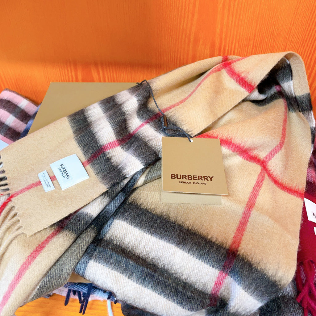 Burberry Check Pattern Scarf - 975222425 - Photo 3