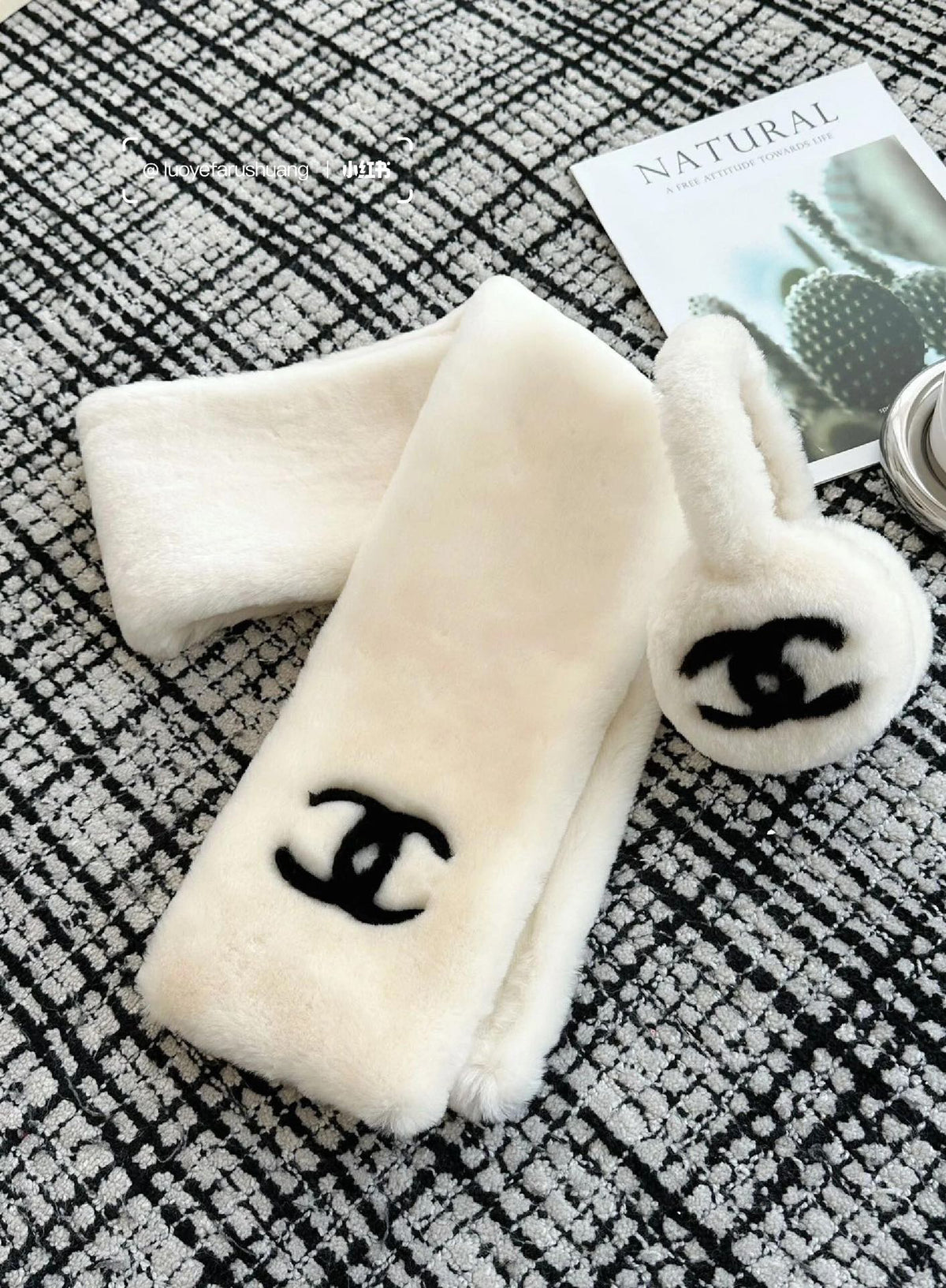 Chanel Scarf - 934001044 - Photo 3