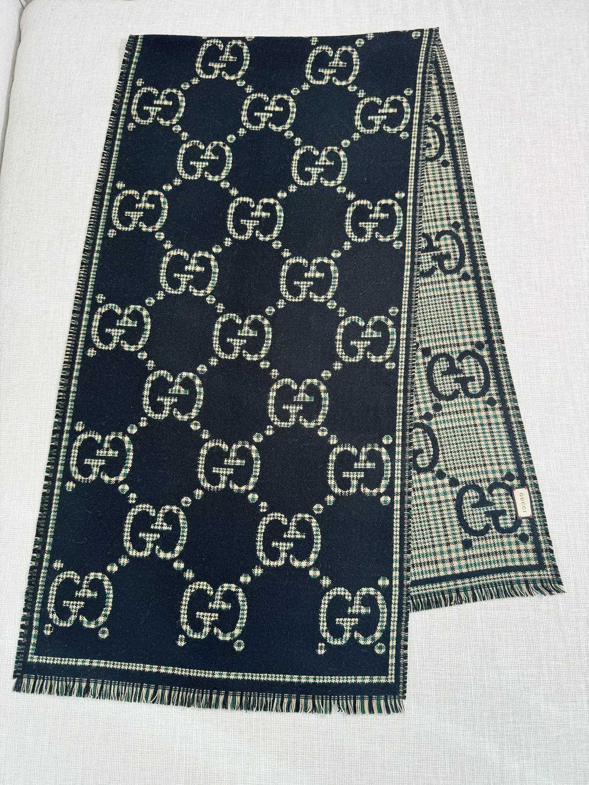 Gucci Check Pattern Jacquard Scarf - 973234482 - Photo 3