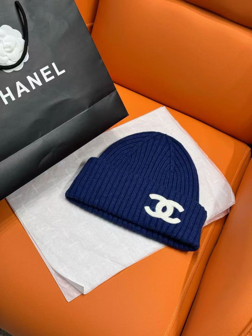 Chanel Logo Detail Knit Beanie - 1149273282 - Photo 3