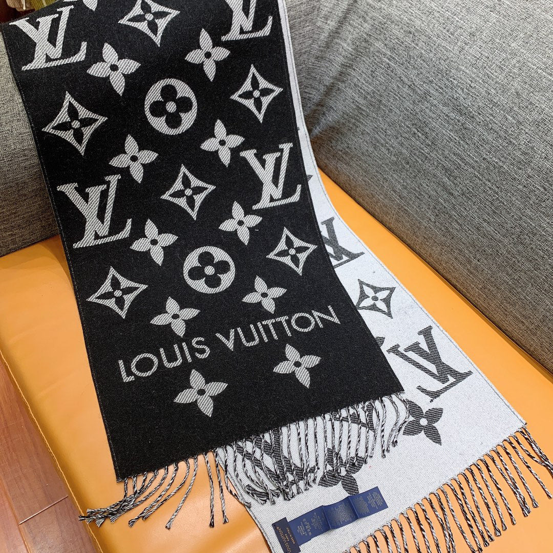 Louis Vuitton Logo Detail Scarf - 938387525 - Photo 3