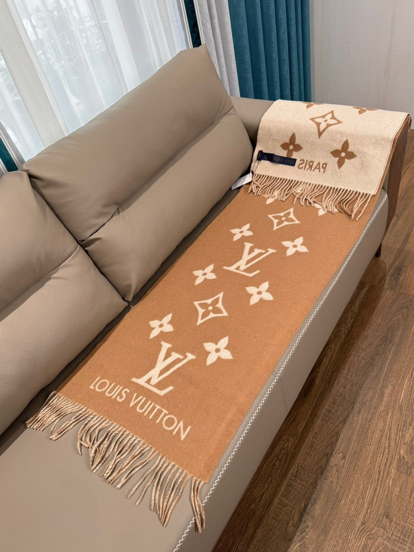 Louis Vuitton Jacquard Scarf - 944930276 - Photo 3