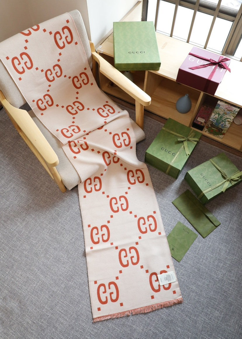 Gucci Scarf - 945376724 - Photo 3