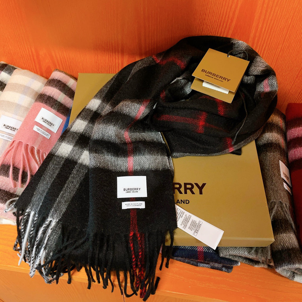 Burberry Check Pattern Scarf - 975222747 - Photo 3