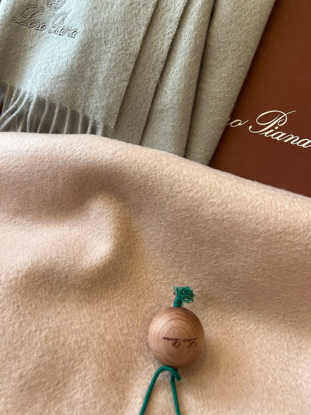 Loro Piana Scarf - 983997758 - Photo 3