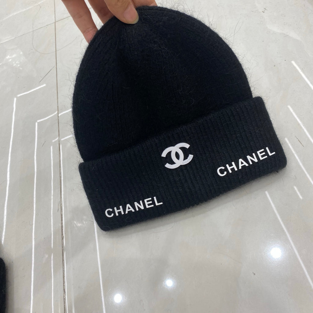 Chanel Knit Beanie - 1121787248 - Photo 3