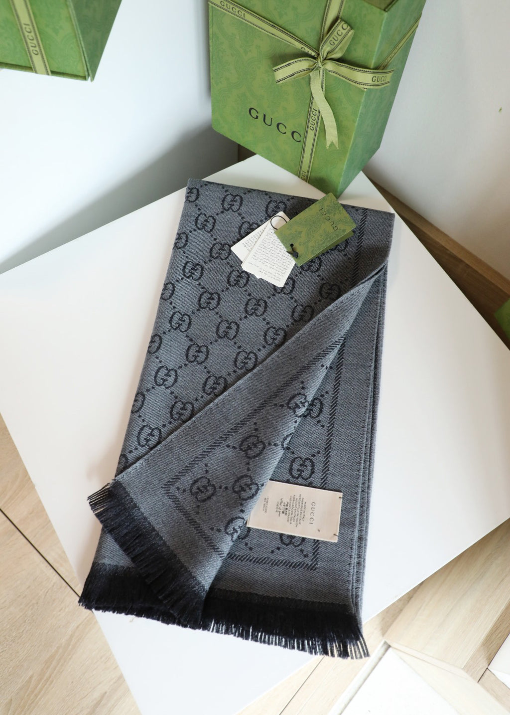 Gucci Colorblock Scarf - 968684256 - Photo 3