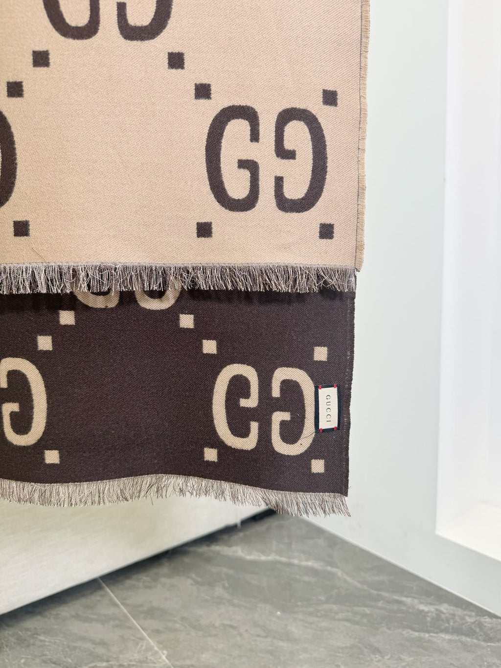 Gucci Scarf - 973237188 - Photo 3