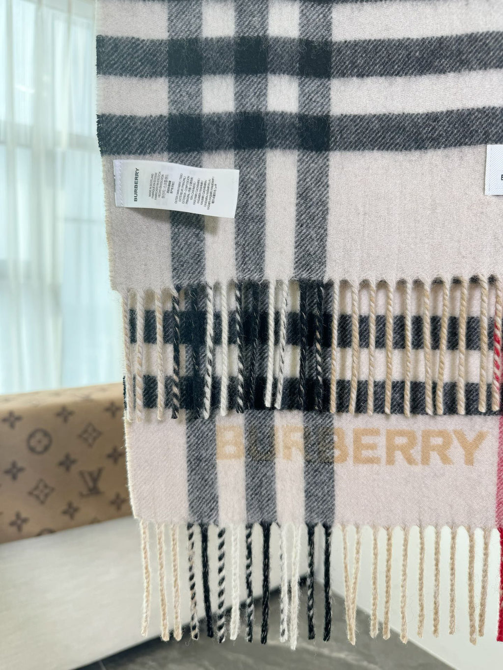 Burberry Check Pattern Colorblock Scarf - 973644965 - Photo 3