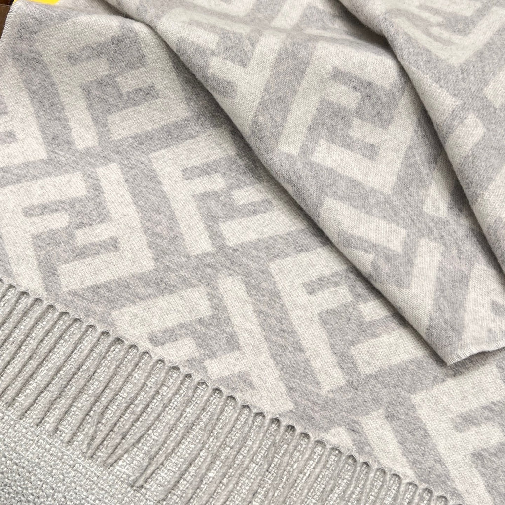 Fendi Jacquard Logo Detail Scarf - 1245379157 - Photo 3