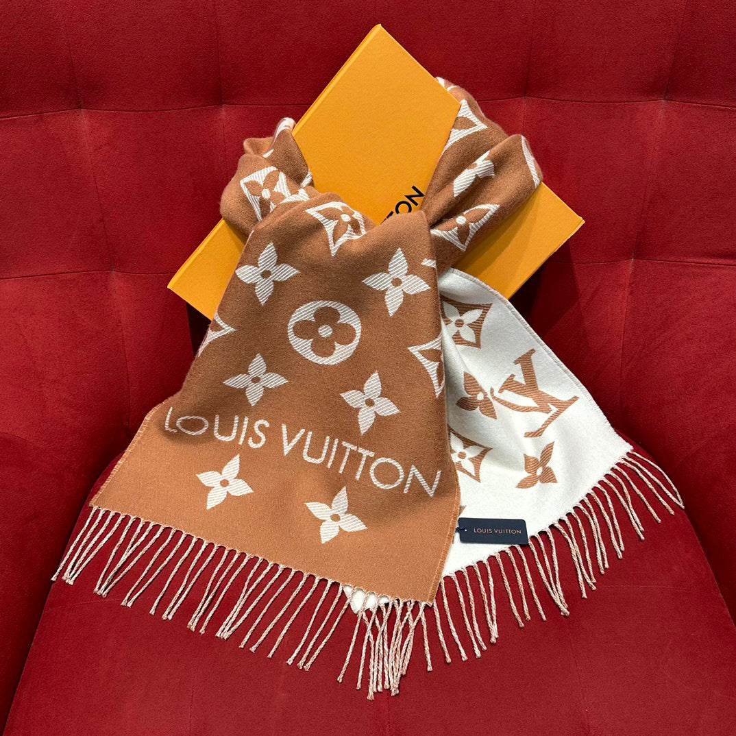 Louis Vuitton Scarf - 984597858 - Photo 3