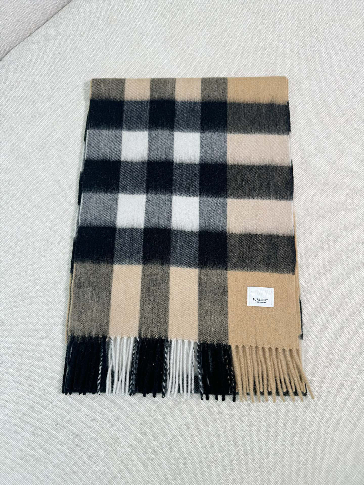 Burberry Check Pattern Scarf - 970502611 - Photo 3