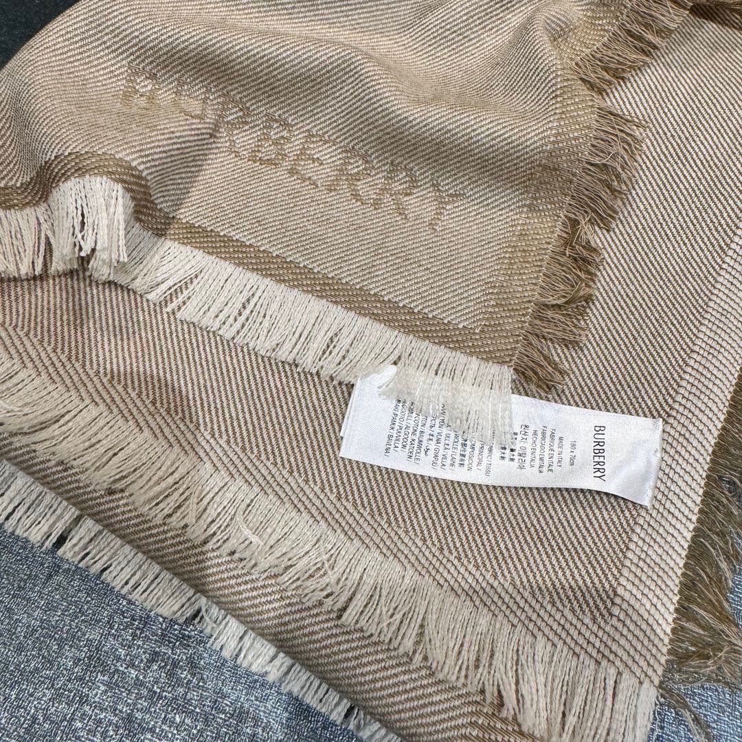 Burberry Jacquard Scarf - 973644435 - Photo 3