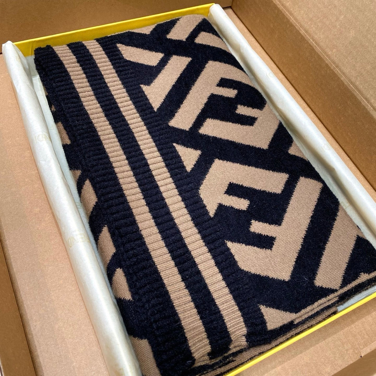 Fendi Jacquard Logo Detail Scarf - 1245380499 - Photo 3