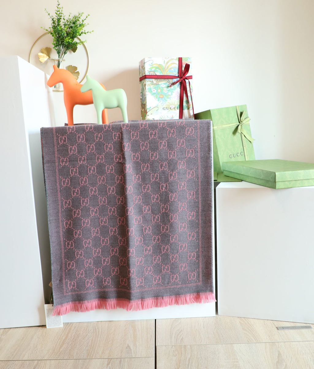 Gucci Colorblock Scarf - 973238722 - Photo 3