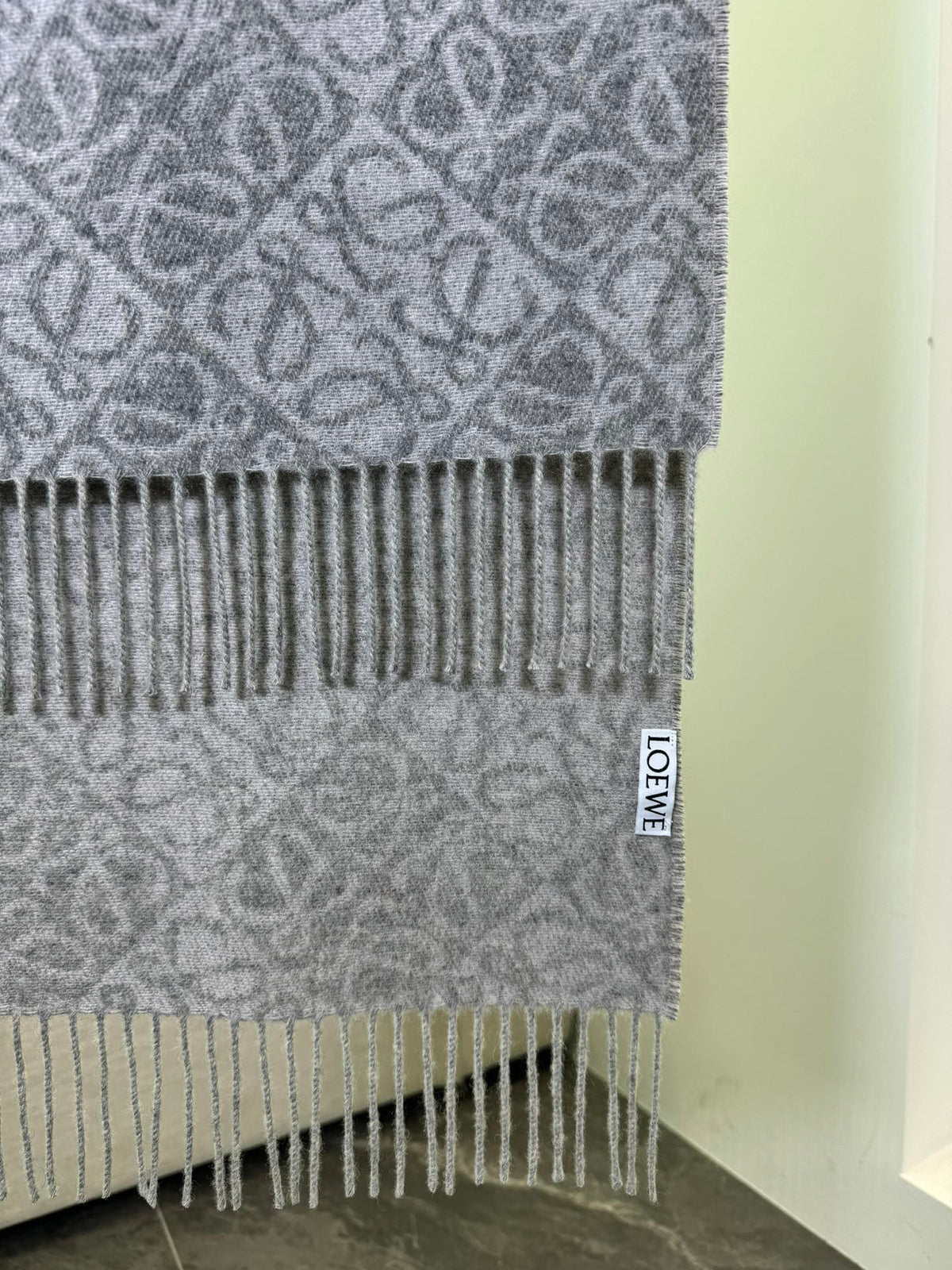 Loewe Check Pattern Jacquard Scarf - 973237847 - Photo 3