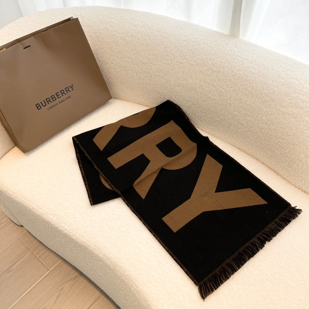 Burberry Logo Detail Scarf - 975220361 - Photo 3